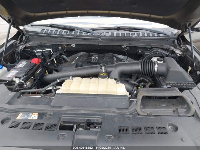 Lincoln Navigator Black Label 2019 5LMJJ2TTXKEL01005 Image 10