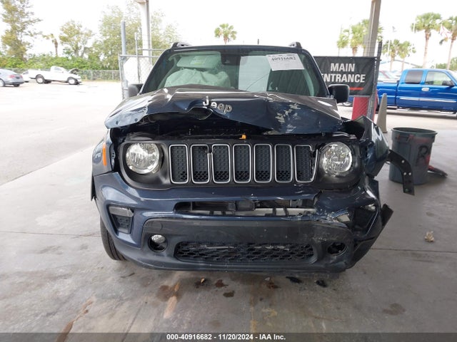 ZACNJDB19NPN72909 Jeep Renegade Latitude 4x4