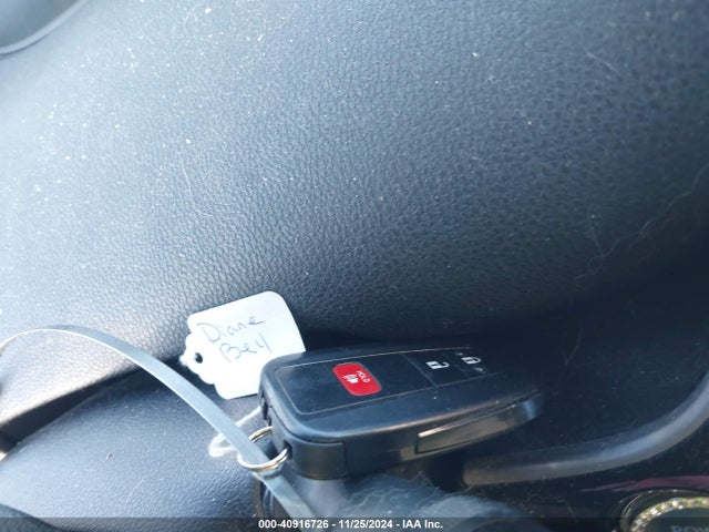 JTDKARFU1G3527381 Toyota Prius Three