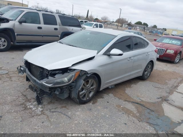 5NPD84LF5JH220305 Hyundai ELANTRA SEL