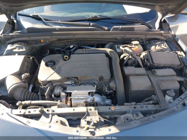 1G1ZD5STXLF111701 Chevrolet Malibu Fwd Lt