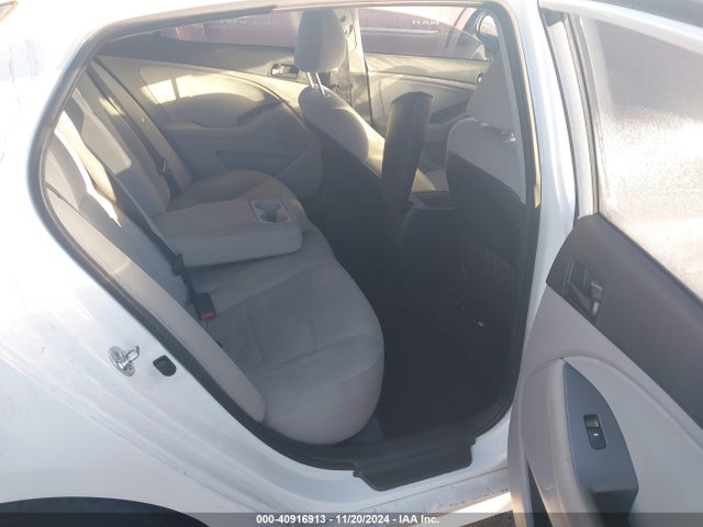 KIA Optima Lx 2015 5XXGM4A74FG434399 Image 8