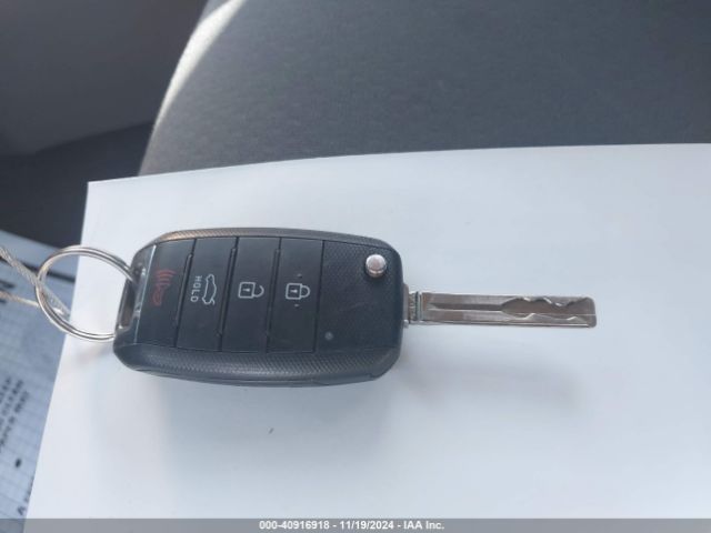 5XXGM4A75FG394799 KIA Optima Lx