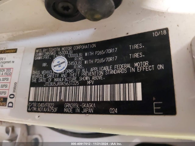 Toyota 4RUNNER SR5 2019 JTEBU5JRXK5637325 Image 9