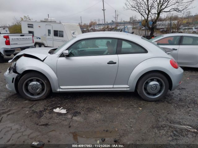 3VWF17AT8FM647032 Volkswagen Beetle 1.8t Classic