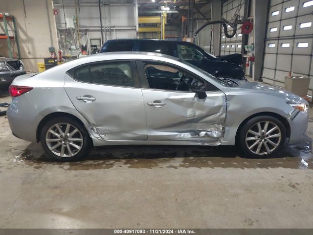 3MZBN1V73HM110004 Mazda Mazda3 Touring