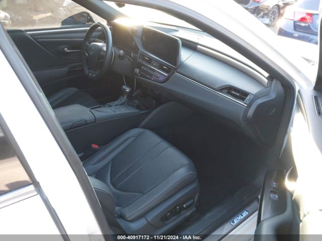 58AGA1C12NU021975 Lexus Es 300h F Sport