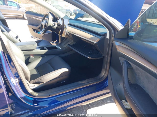 2023 TESLA MODEL 3 5YJ3E1EA4PF598255 Photo 4