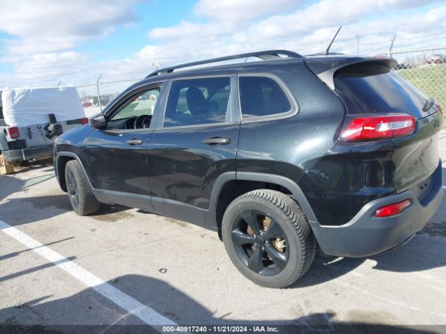 1C4PJLAB4GW330602 Jeep Cherokee Altitude