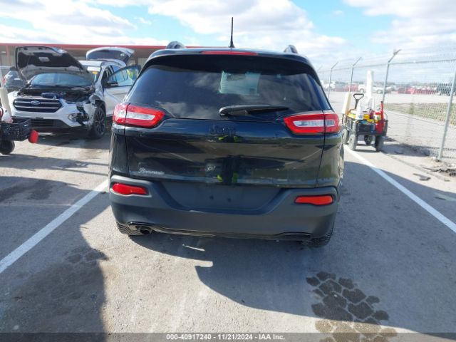 1C4PJLAB4GW330602 Jeep Cherokee Altitude