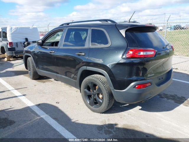 1C4PJLAB4GW330602 Jeep Cherokee Altitude