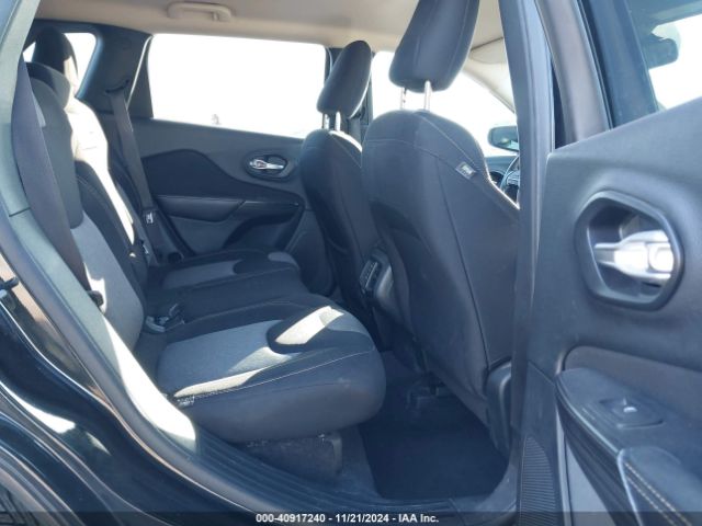 1C4PJLAB4GW330602 Jeep Cherokee Altitude