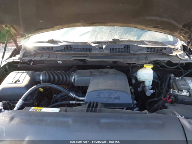 1C6RR6FG2HS860686 RAM 1500 Express  4x2 6'4 Box
