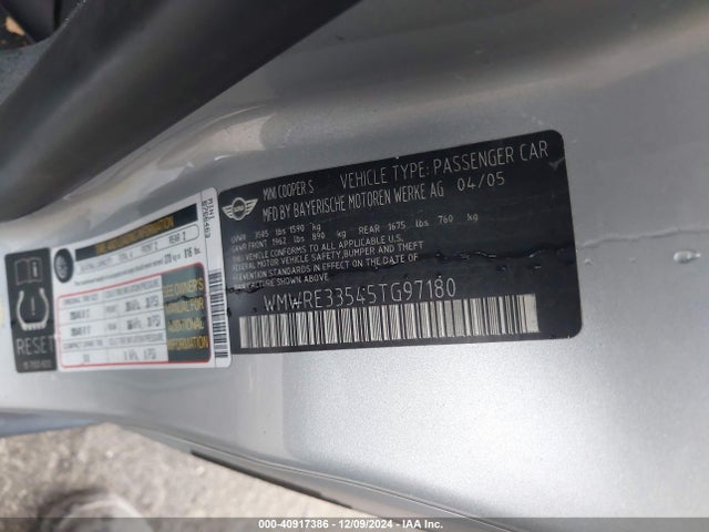 2005 MINI COOPER S WMWRE33545TG97180 Photo 8