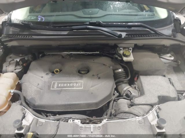 5LMCJ2D95GUJ18295 Lincoln MKC SELECT