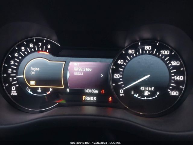 5LMCJ2D95GUJ18295 Lincoln MKC SELECT