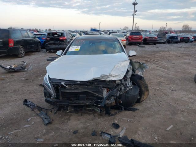 KMHE34L18GA009506 Hyundai Sonata Hybrid Limited