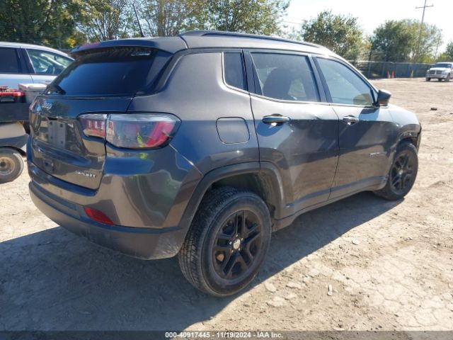 3C4NJCAB9JT271549 Jeep Compass Sport Fwd