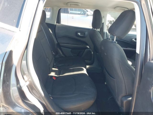 3C4NJCAB9JT271549 Jeep Compass Sport Fwd