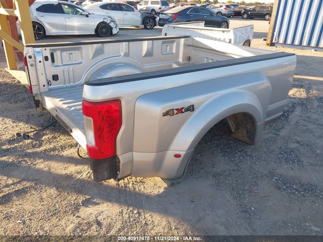 Ford Drw Super Duty 2022 22 FORD TRUCK BED Image 4
