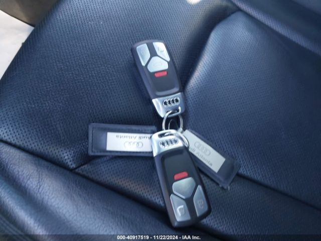WA1LHAF7XJD012211 Audi Q7 2.0t Premium