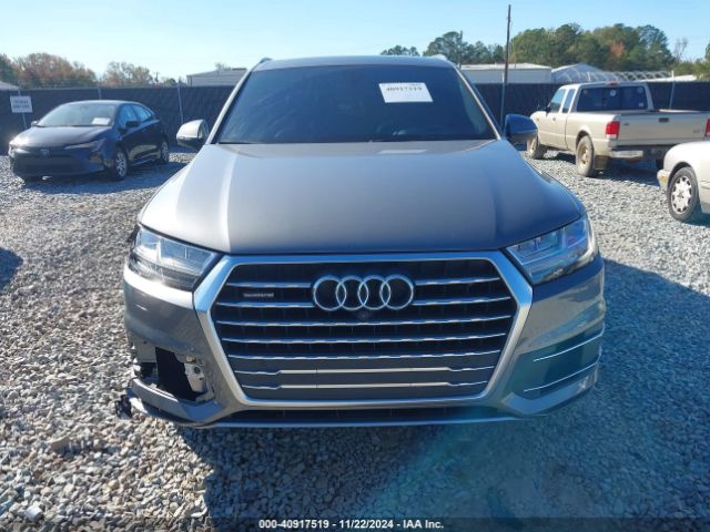 WA1LHAF7XJD012211 Audi Q7 2.0t Premium