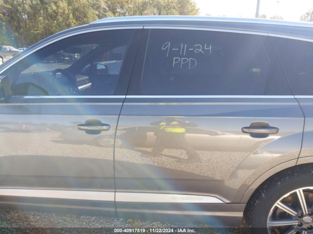WA1LHAF7XJD012211 Audi Q7 2.0t Premium