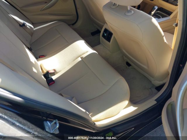 WBA8E1G54GNU10595 BMW 320i