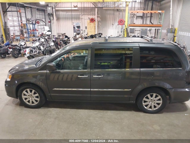2C4RC1BGXGR283926 Chrysler Town & Country Touring