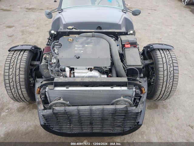 7KGTC2V13MR002566 Vanderhall Venice