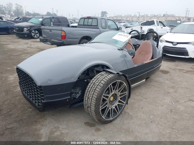 7KGTC2V13MR002566 Vanderhall Venice