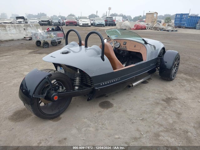 7KGTC2V13MR002566 Vanderhall Venice