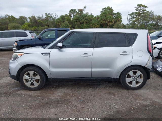 KIA Soul 2017 KNDJN2A22H7490932 Image 15