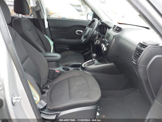 KIA Soul 2017 KNDJN2A22H7490932 Image 5