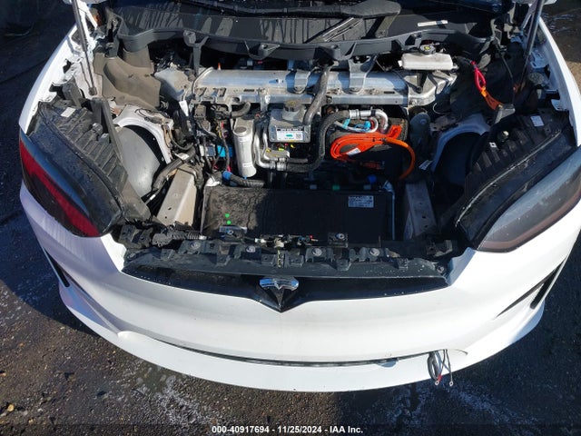 2022 TESLA MODEL X 7SAXCBE69NF343870 Photo 9