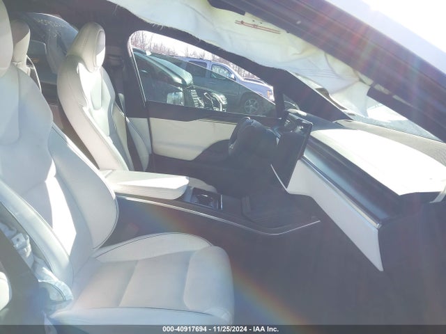 2022 TESLA MODEL X 7SAXCBE69NF343870 Photo 4