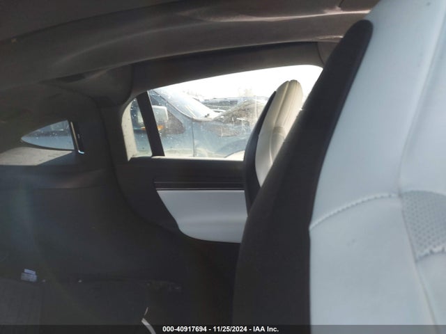 2022 TESLA MODEL X 7SAXCBE69NF343870 Photo 7