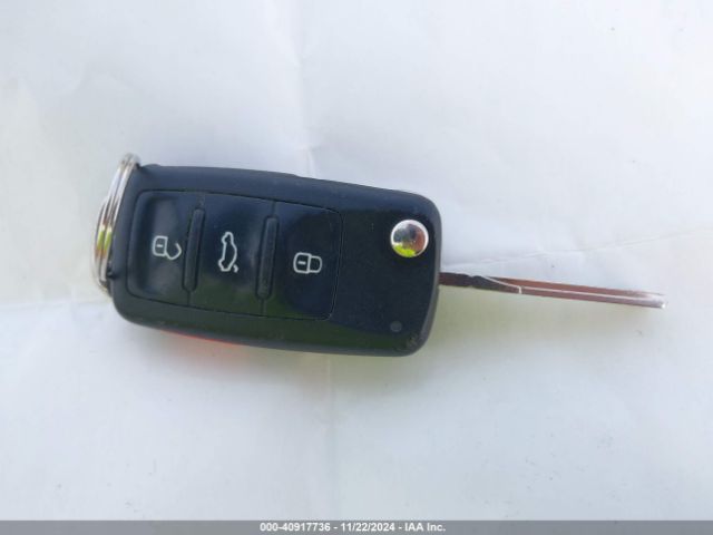 1VWBS7A37FC056168 Volkswagen Passat 1.8t Se