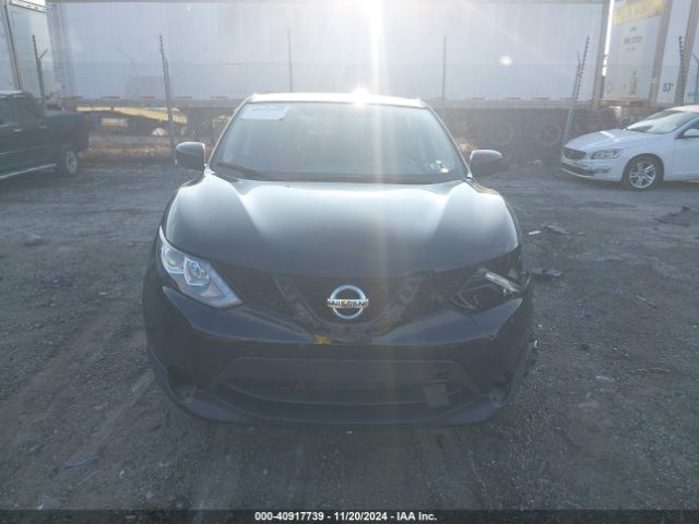 JN1BJ1CR0HW142270 Nissan Rogue Sport S