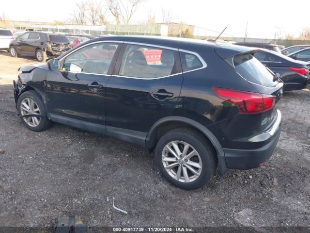 JN1BJ1CR0HW142270 Nissan Rogue Sport S