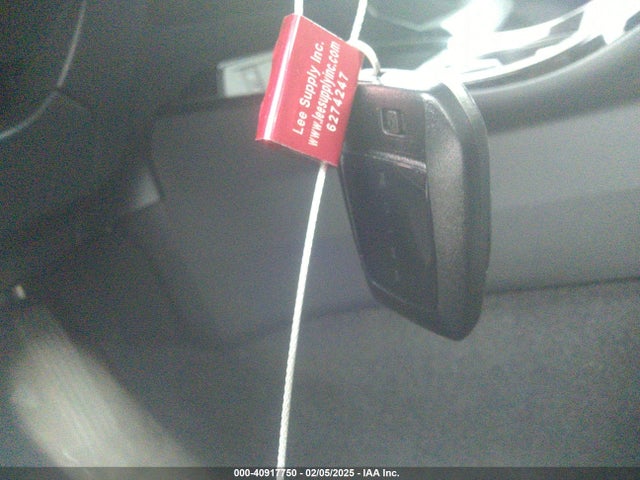JTDACAAU8R3016249 Toyota Prius Limited