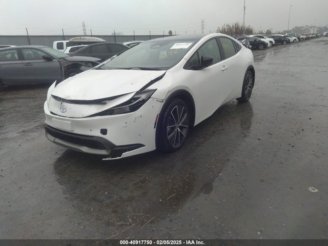 JTDACAAU8R3016249 Toyota Prius Limited