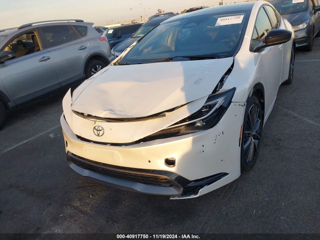 JTDACAAU8R3016249 Toyota Prius Limited