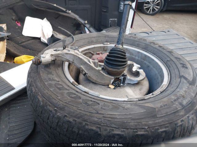 3GCUYDET8LG246198 Chevrolet Silverado 1500 4wd  Short Bed Lt