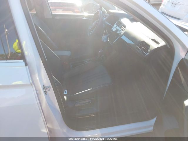 3VV2B7AX7NM147459 Volkswagen Tiguan 2.0t Se