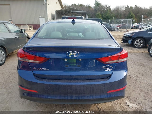 Hyundai ELANTRA SE 2017 5NPD84LF7HH097939 Image 16