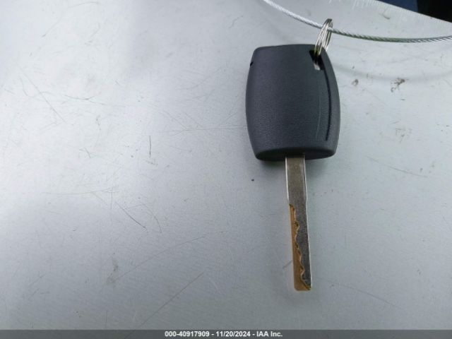 1FADP3F21JL229185 Ford FOCUS SE