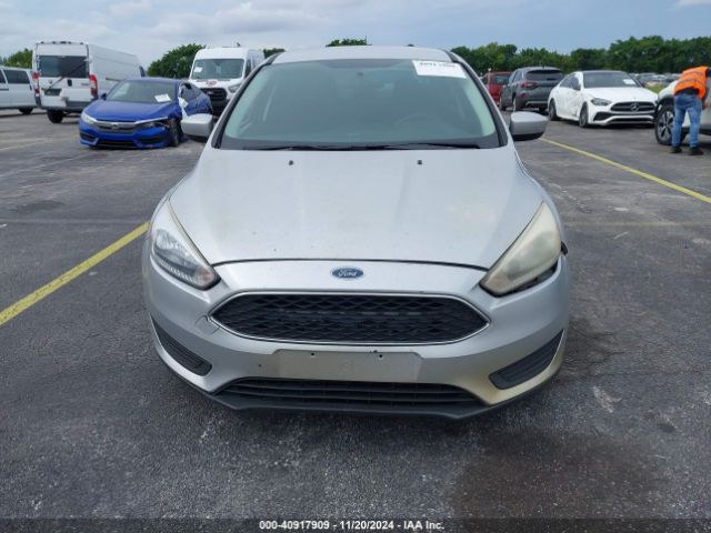1FADP3F21JL229185 Ford FOCUS SE
