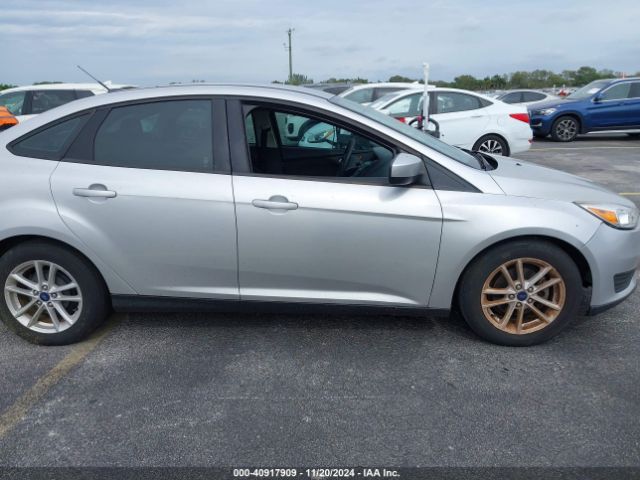 1FADP3F21JL229185 Ford FOCUS SE