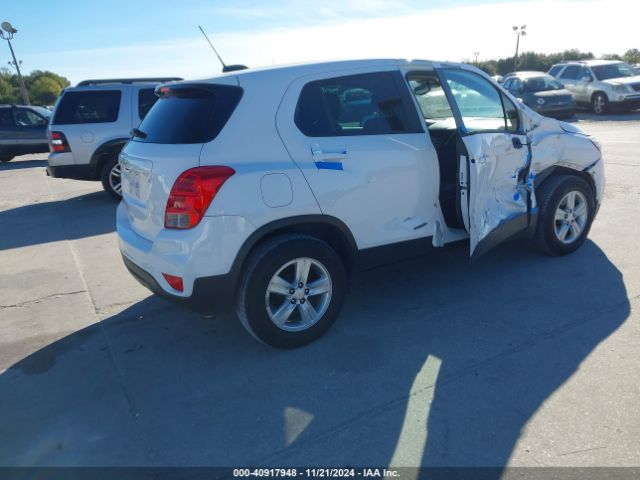 3GNCJKSB2LL336168 Chevrolet Trax Fwd Ls